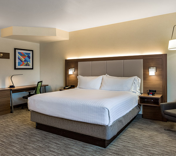 AAA travel, Orovile, CA, Holiday Inn Express